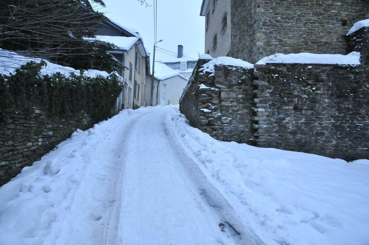 Au Charme Du 13 Faubourg De France A Bouillon Villa Ngoại thất bức ảnh